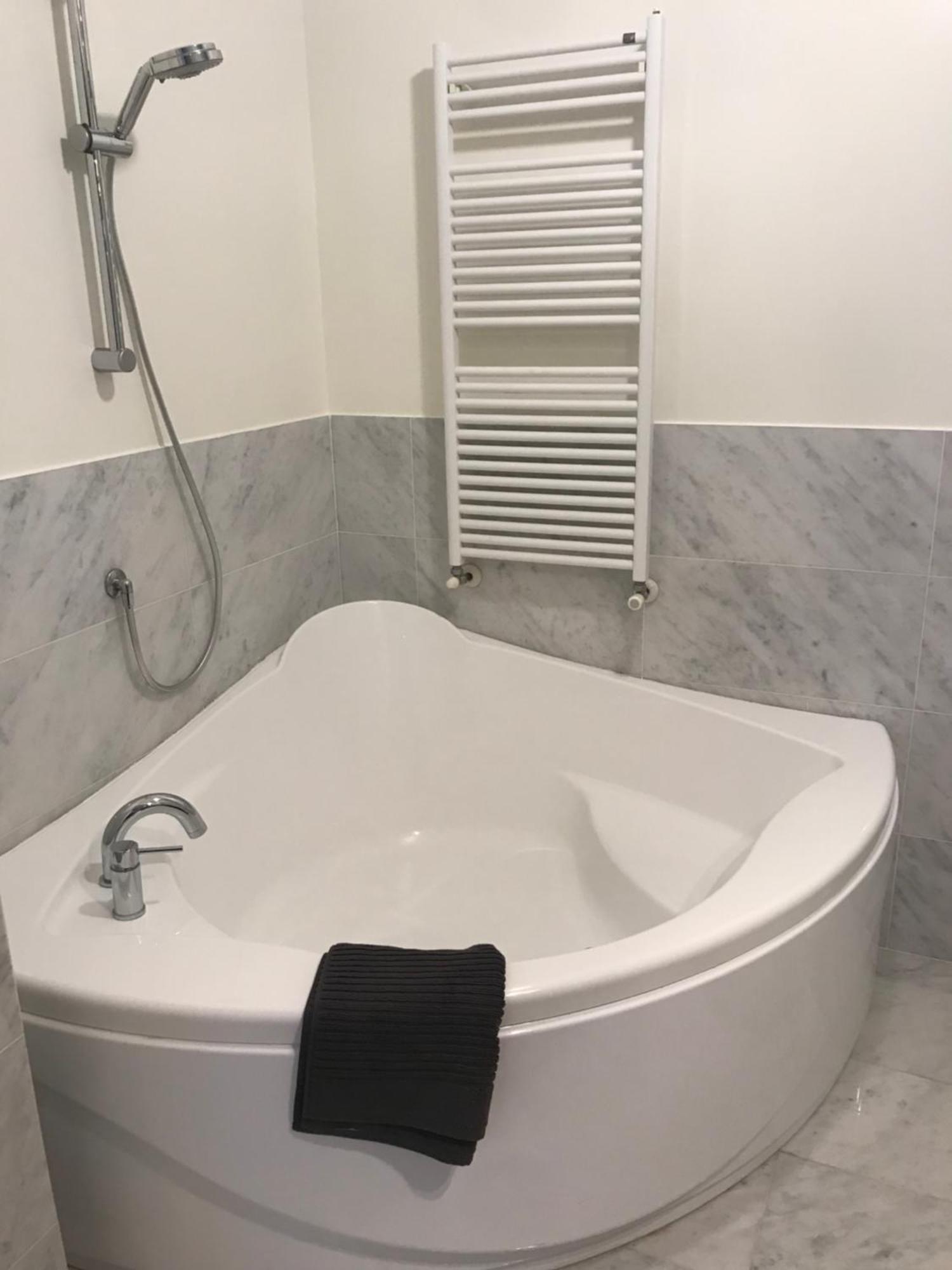 Casa Nirvana Генуя Екстер'єр фото